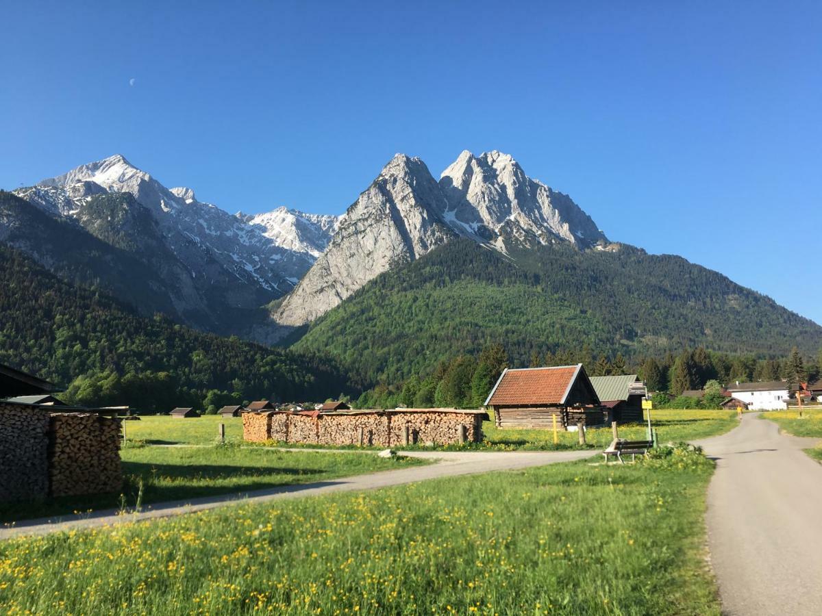 Ferienhaus Alpenperle Villa Grainau Luaran gambar